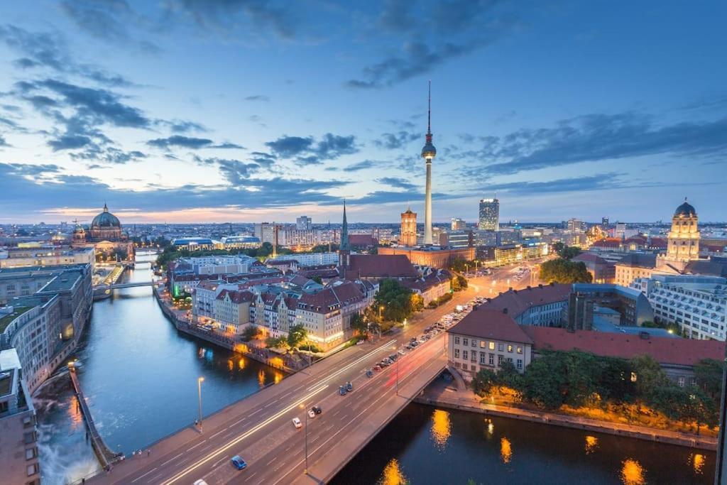 Holiday 33 Apartment K Next To Alexanderplatz Берлин Экстерьер фото